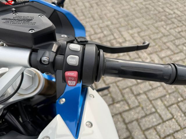 bmw - r-1200-rs