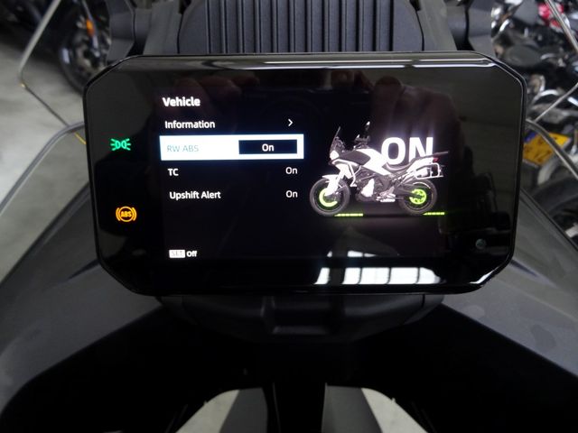 cfmoto - 700-mt-adventure