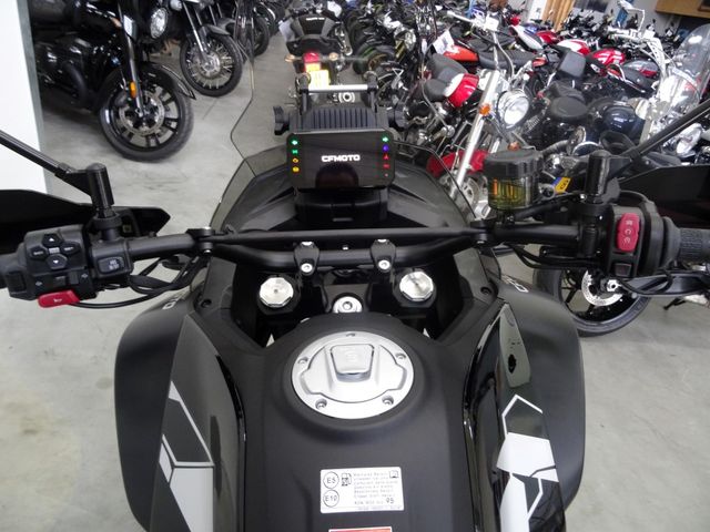 cfmoto - 700-mt-adventure