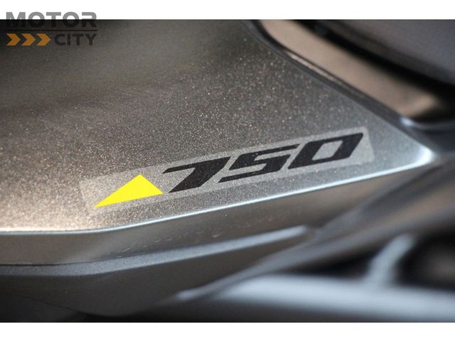 honda - cb-750-hornet