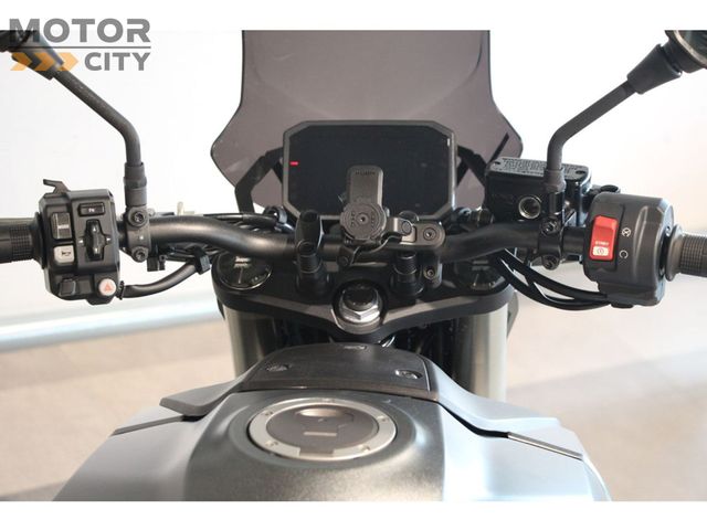 honda - cb-750-hornet