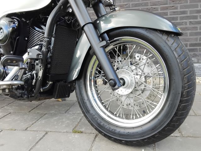 kawasaki - vn-900-classic