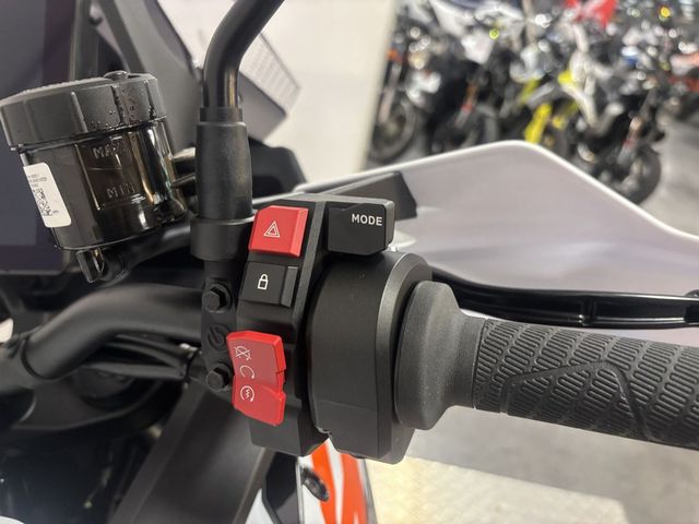 ktm - 1390-super-adventure-s