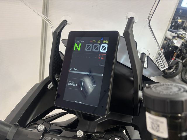 ktm - 1390-super-adventure-s