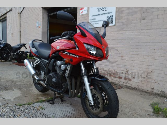 yamaha - fzs-600-fazer