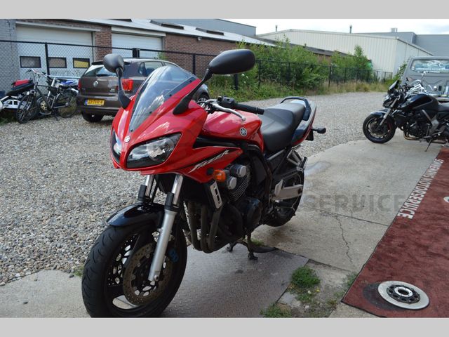 yamaha - fzs-600-fazer