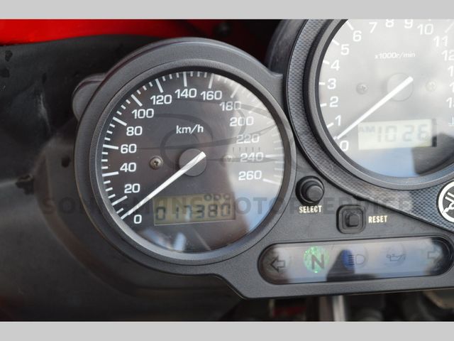 yamaha - fzs-600-fazer