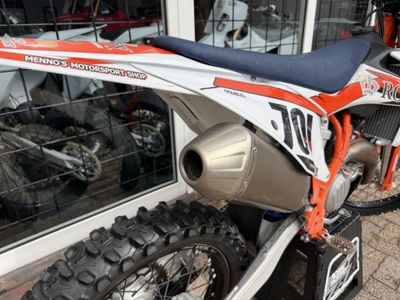 KTM 450 SX F – foto 3