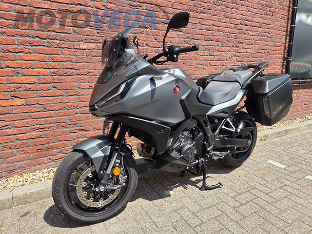 honda - nt-1100-dct