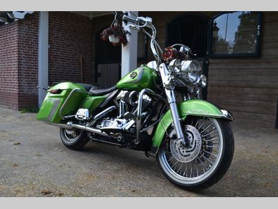 HARLEY-DAVIDSON ROAD KING CLASSIC FLHRCI – foto 2