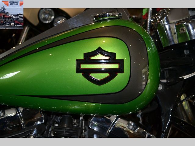 harley-davidson - road-king-classic-flhrci
