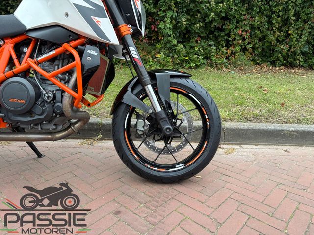 ktm - 690-duke-r-abs