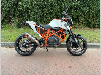 KTM 690 Duke R ABS 2013 occasion