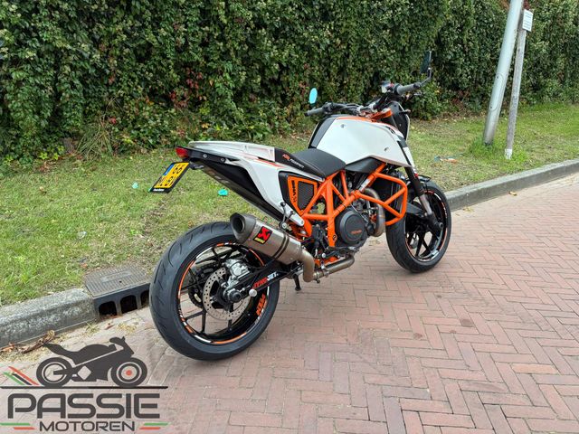 ktm - 690-duke-r-abs
