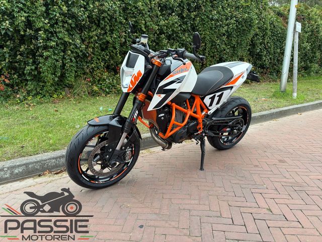 ktm - 690-duke-r-abs