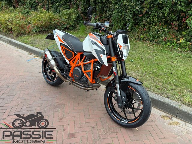ktm - 690-duke-r-abs