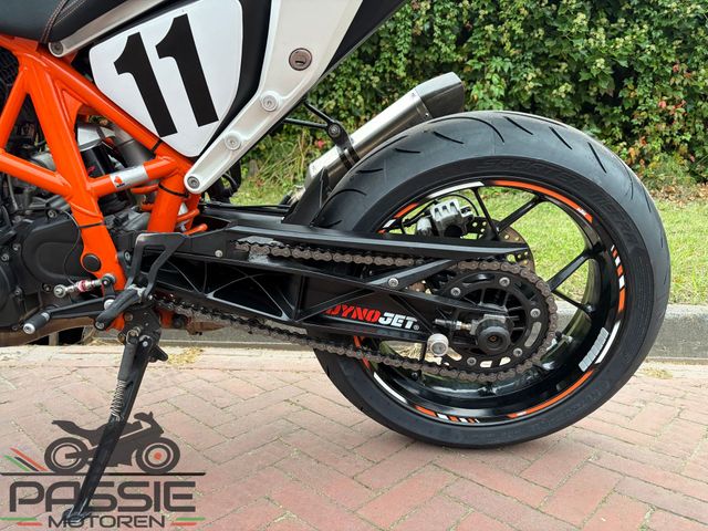 ktm - 690-duke-r-abs