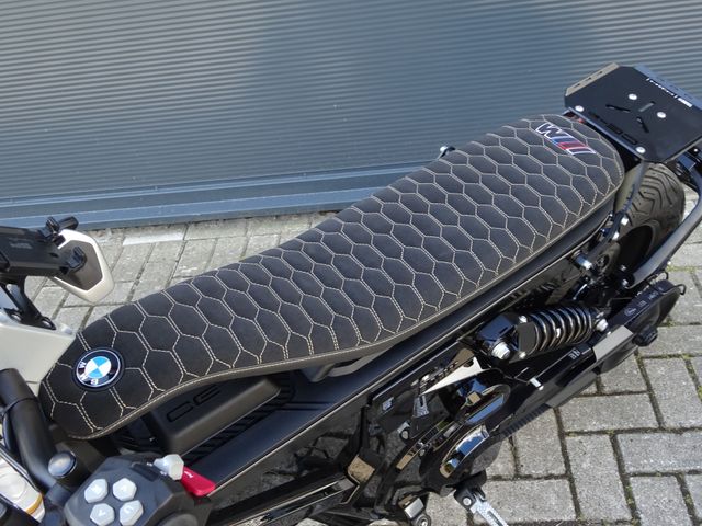 bmw - ce-02