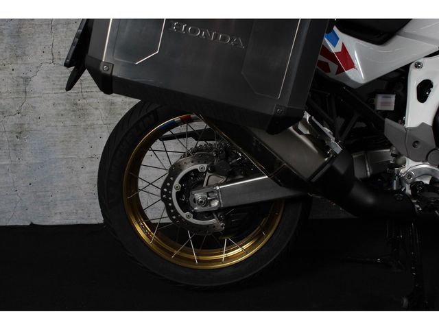 honda - crf-1100-l-africa-twin-dct