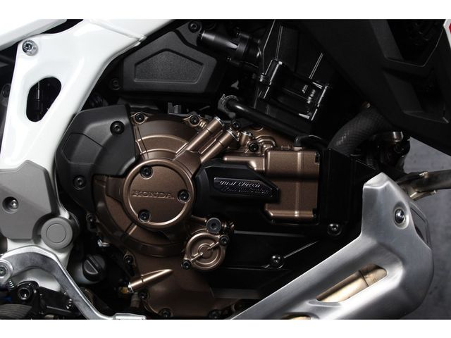 honda - crf-1100-l-africa-twin-dct