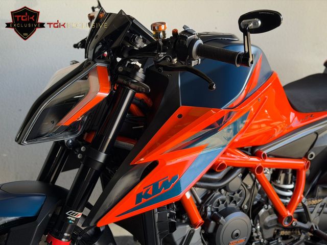 ktm - 1290-super-duke-r