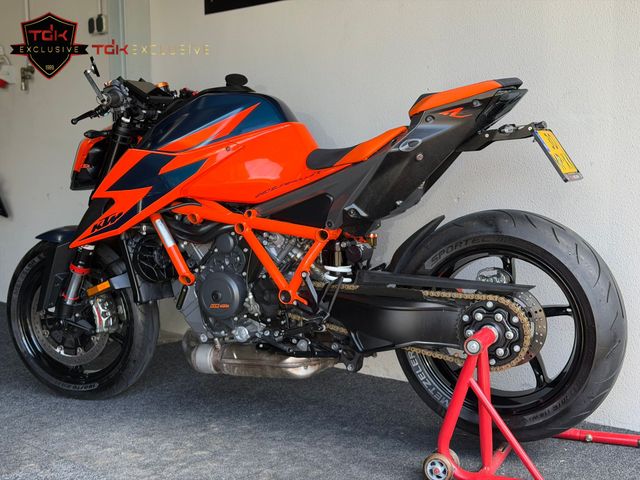 ktm - 1290-super-duke-r