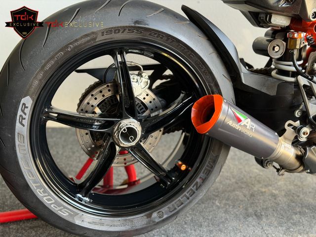 ktm - 1290-super-duke-r