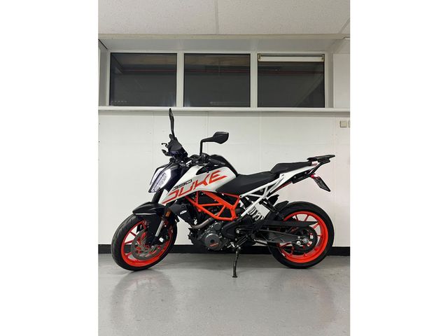 ktm - 390-duke