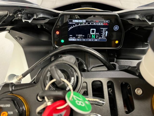 yamaha - yzf-r1-60th-anniversary