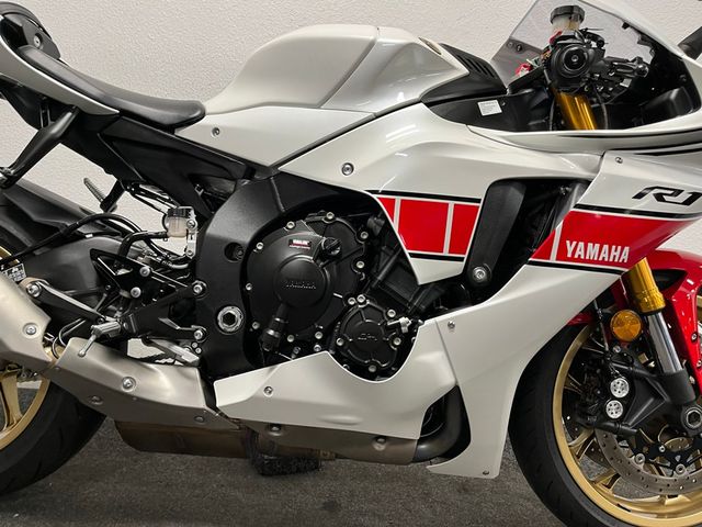 yamaha - yzf-r1-60th-anniversary