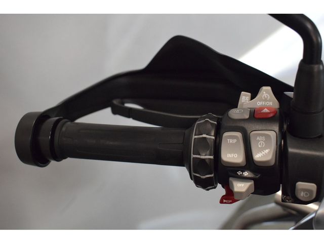 bmw - r-1200-gs-adventure