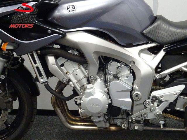 yamaha - fzs-600-fazer