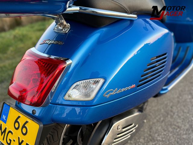 vespa - gts-300-abs