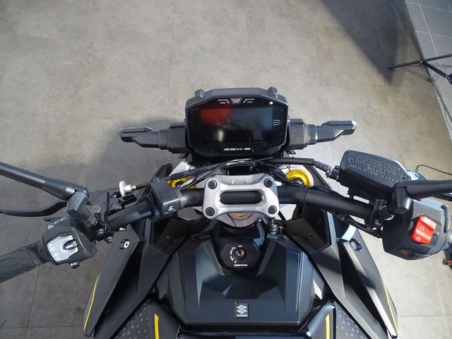 suzuki - gsx-s-1000-abs