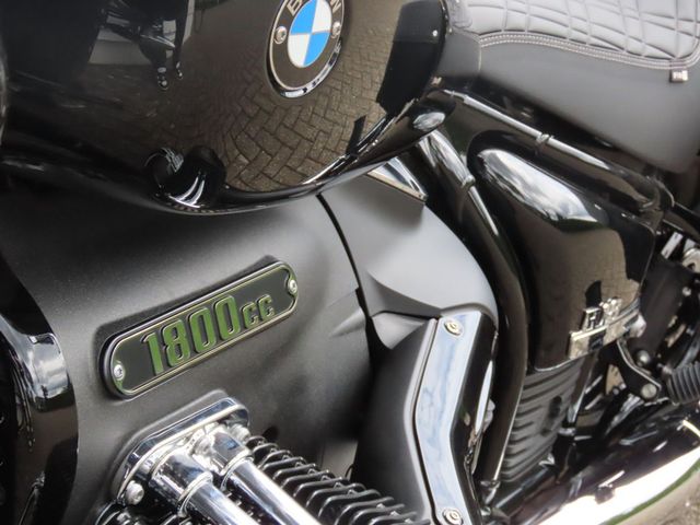 bmw - r-18-classic