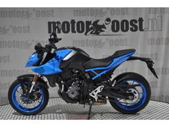 SUZUKI GSX-8S