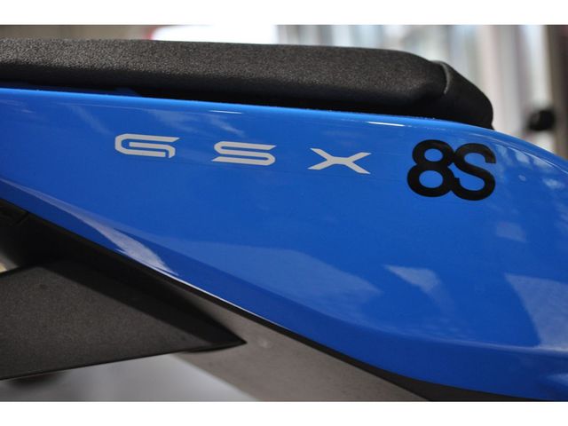 suzuki - gsx-8s