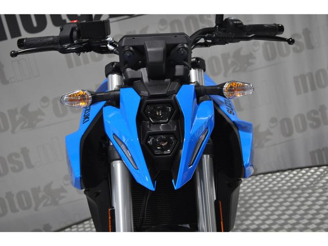 suzuki - gsx-8s