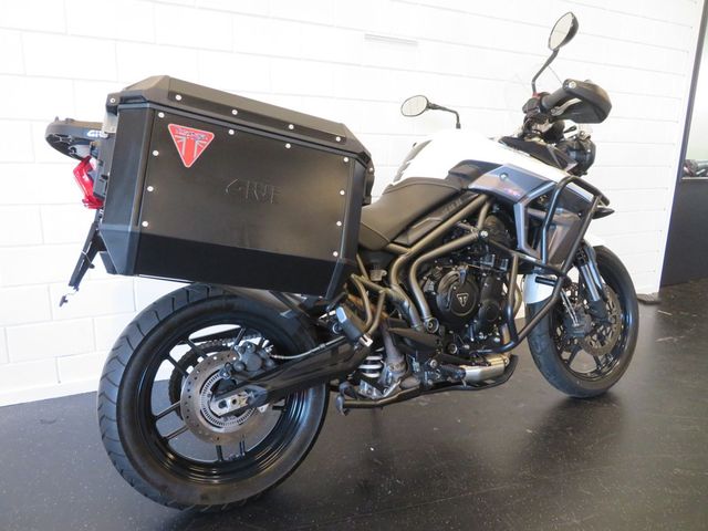 triumph - tiger-800-xr