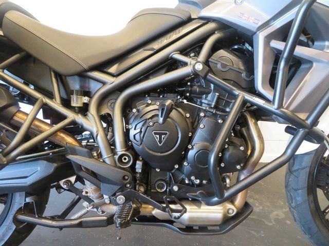 triumph - tiger-800-xr