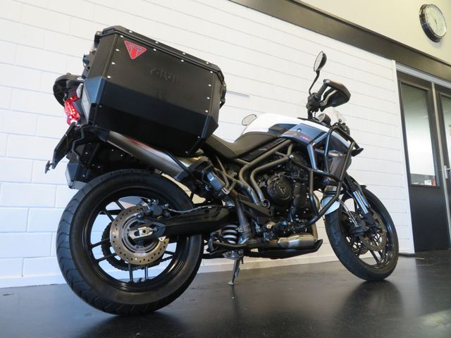 triumph - tiger-800-xr