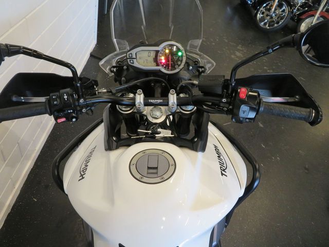 triumph - tiger-800-xr