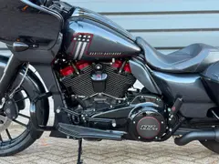 Harley-Davidson Fltrxse Road Glide 117 CVO Custom 21inch 2019 occasion – foto 18 van 20
