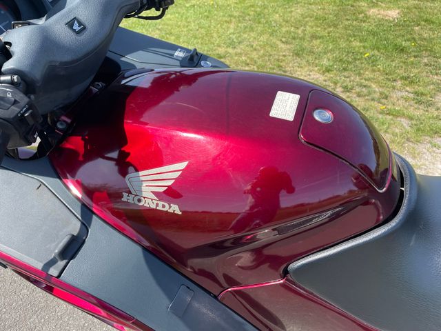 honda - st-1100-pan-european