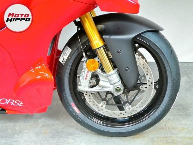 ducati - panigale-v4-r