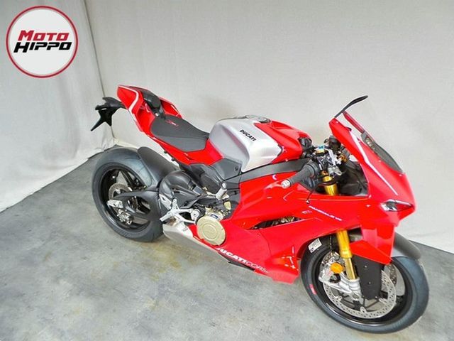ducati - panigale-v4-r