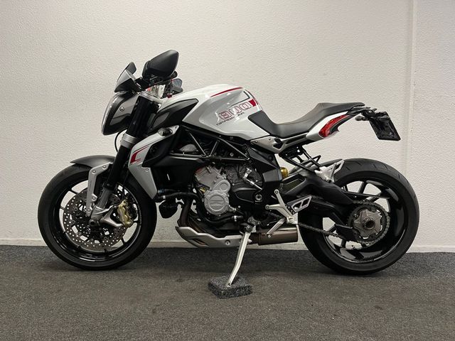 mv-agusta - dragster-800