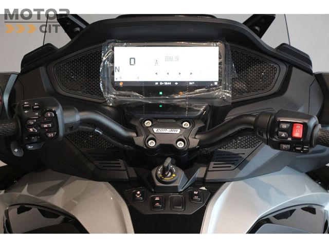 can-am - spyder-rt-limited