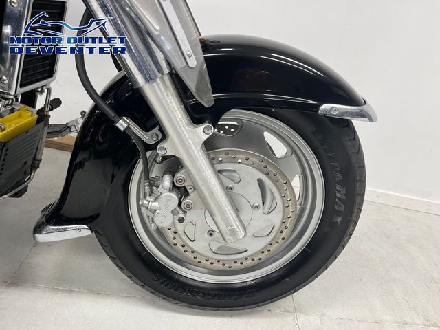 suzuki - 1500-intruder-lc