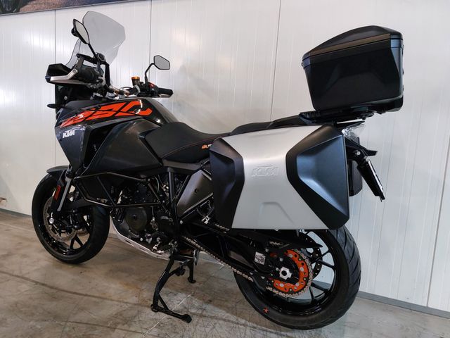 ktm - 1290-super-adventure-s